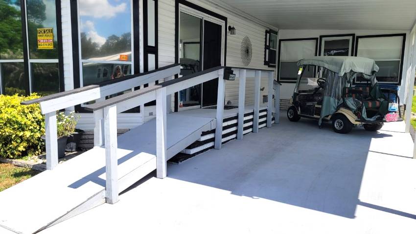 538 Tahiti Dr. a Lake Wales, FL Mobile or Manufactured Home for Sale